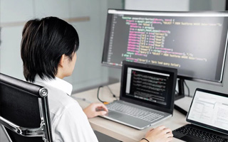 邢台 api php源码,下载的php源码怎么运行呢？